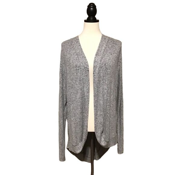 Magellan Outdoors Classic Fit Gray Hi-Low Cardigan XS - Picture 1 of 8